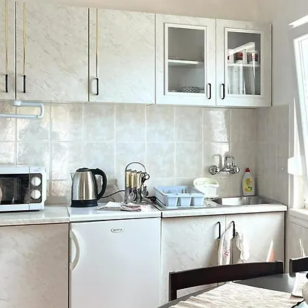 1 Bedroom Amazing In Appartement