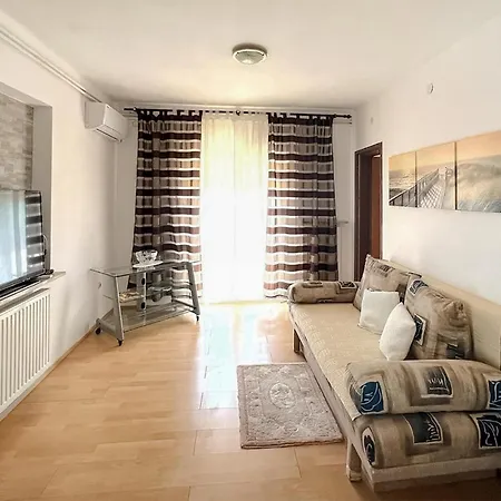 1 Bedroom Amazing In Appartement